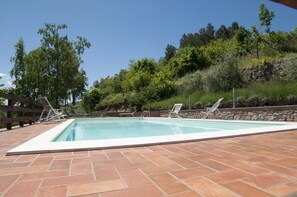 A heated pool - Amazing countryside villa with private pool in Tuscany between Arezzo & Florence (Stia)