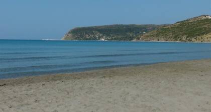 Luxusvilla, nur wenige Minuten vom preisgekrönten 'Turtle Beach' entfernt