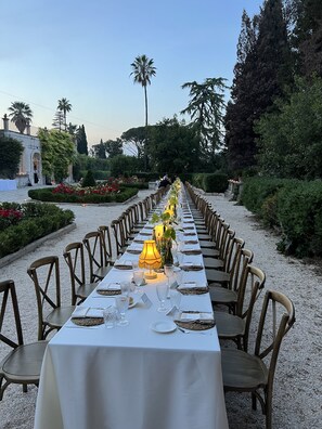 Área para banquetes al aire libre