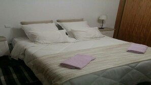 2 soverom, strykejern/-brett, wi-fi og sengetøy