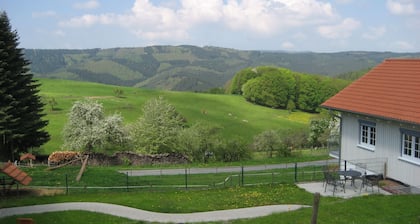 Landhof Rothenberg - Apartment House 1 - Close to nature with a great view of the countryside