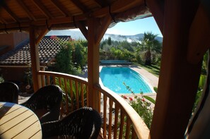 Property grounds - Near Hyères, Villa Between Sea And Countryside (La Crau)