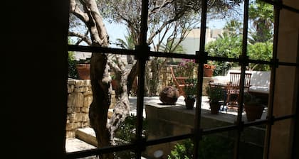 CALM - ZENITUDE - ONE OF THE MOST BEAUTIFUL HOUSES OF GOZO