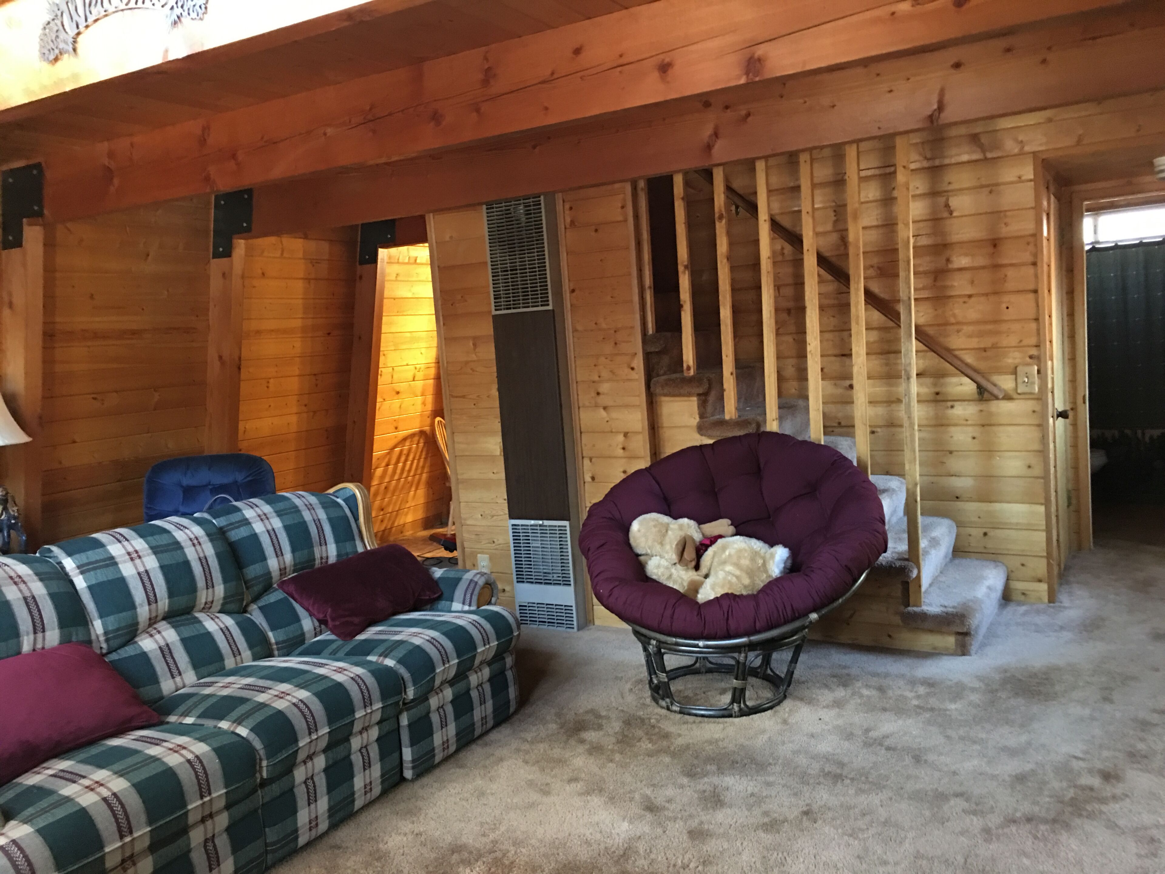 Fernseher, Kamin, DVD-Player, Stereoanlage