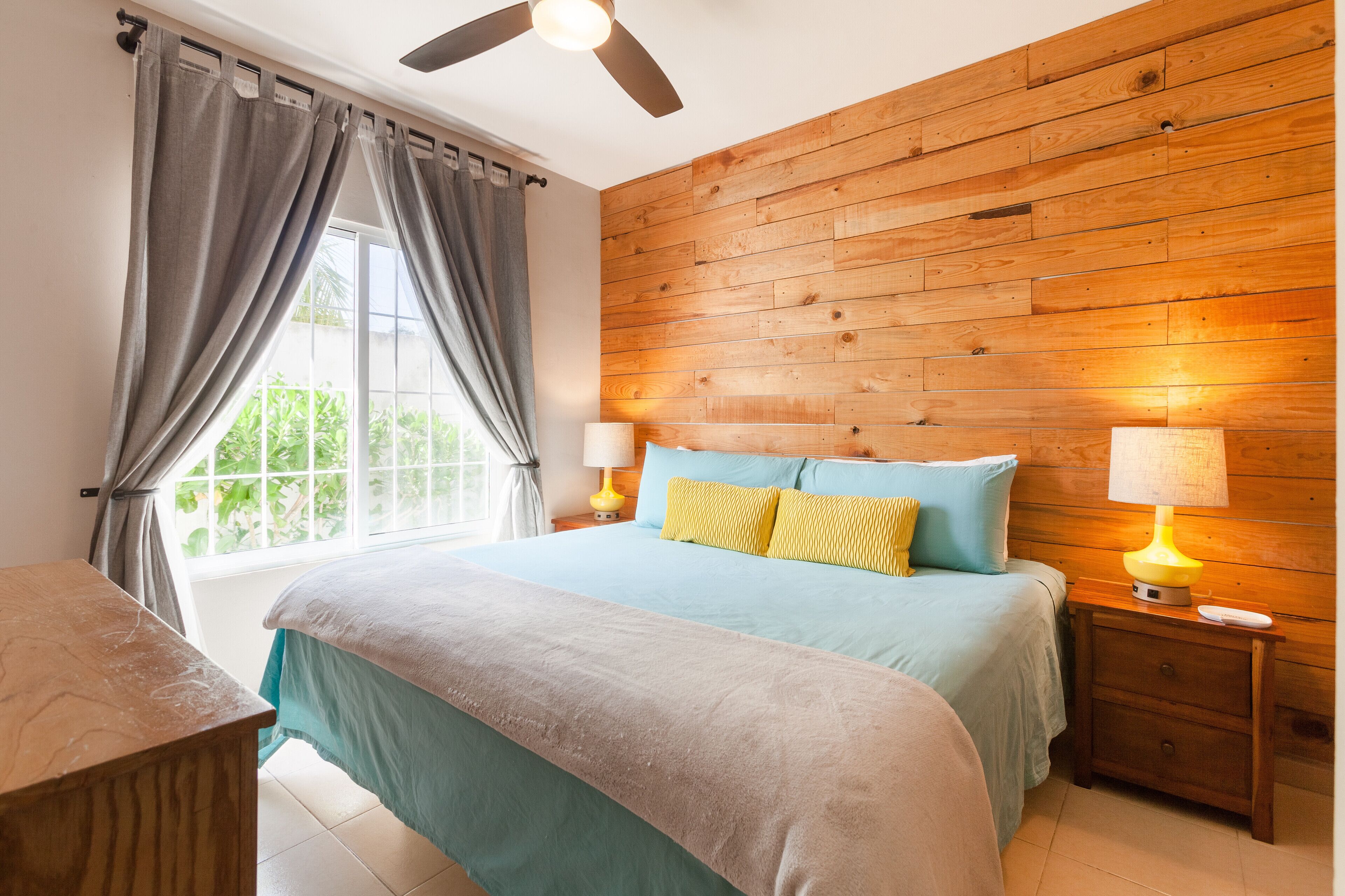 2 Schlafzimmer, Zimmersafe, Bügeleisen/Bügelbrett, Reisekinderbett