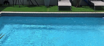 Charming One-Bedroom Apartment with Pool Access Near SJU Airport