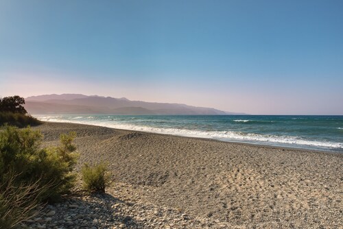 Sireenitalo (Christianna Skandali & Antonis)