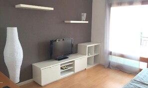 2 slaapkamers, een strijkplank/strijkijzer, wifi, beddengoed