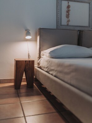 1 chambre, fer et planche à repasser, Wi-Fi gratuit, draps fournis