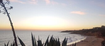 Casa do Mar by Laranjal Rentals