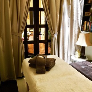 Literie de qualité, système d’insonorisation, fer et planche à repasser