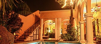 Ochenta Y Dos an urban bed & breakfast