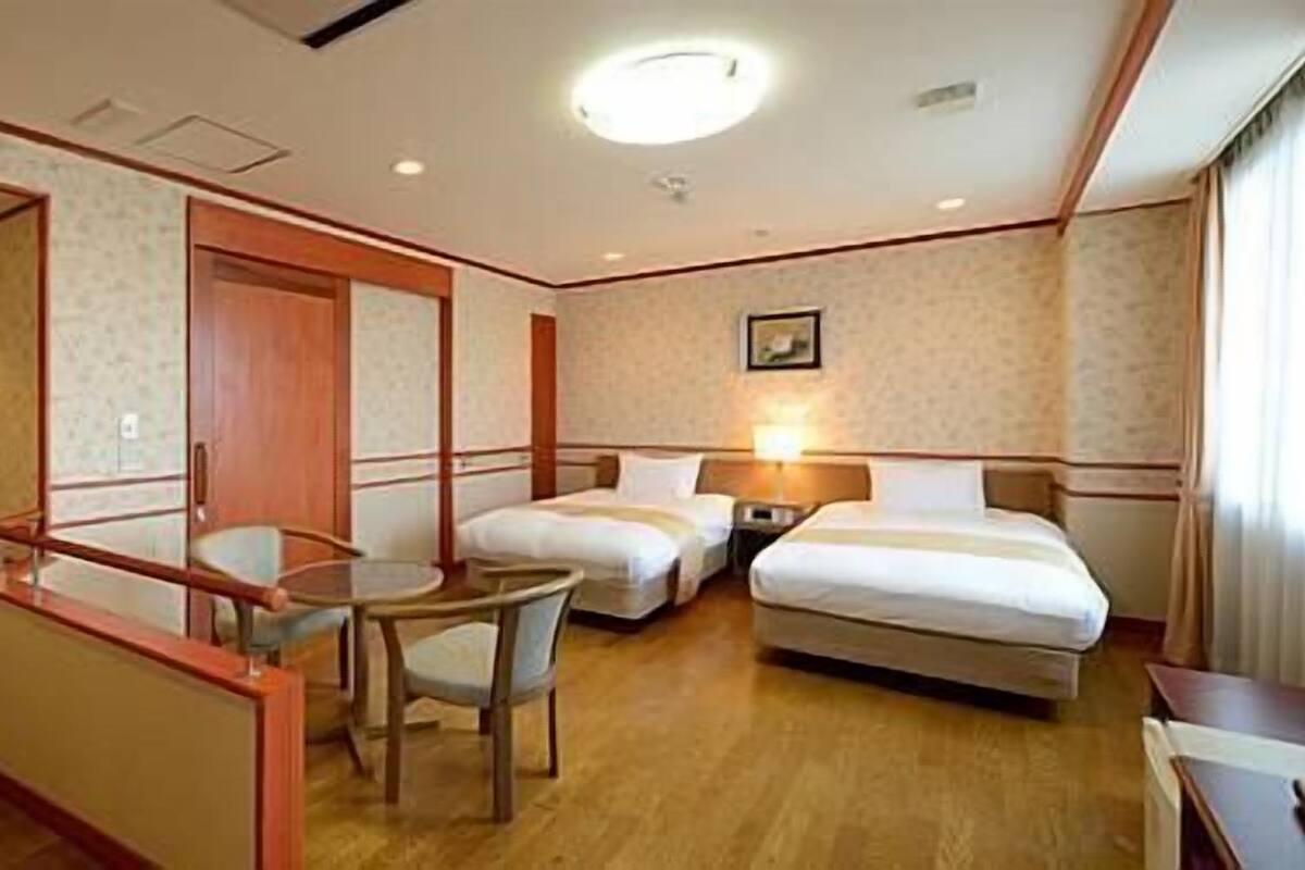 Accessible Room, Smoking