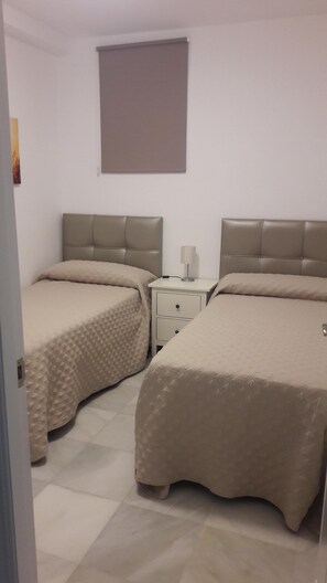 3 Schlafzimmer, Bügeleisen/Bügelbrett, kostenloses WLAN, Bettwäsche