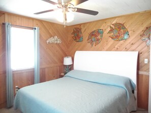 3 bedrooms, iron/ironing board, free WiFi