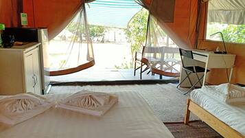 Tent | Beach/ocean view