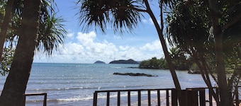 Naivacha Tent Koh Mak