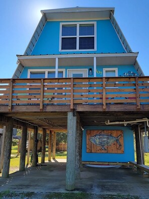 Exterior - SNOWBIRD RENTALS BOOK NOW. Dec open 30 days! Holiday rate. (Dauphin Island)
