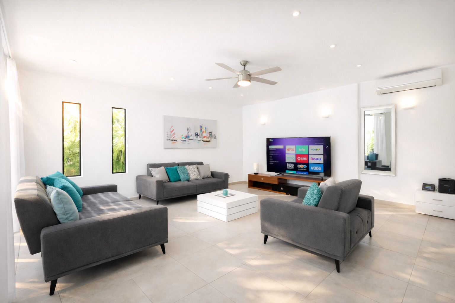 TV connectée, cheminée, baby-foot, table de tennis de table