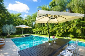 Unclassified image, 4 of 44, button - Villa Pearl private pool 5 min walk to the beach 8 min walk to 5th Avenue (Playa del Carmen)