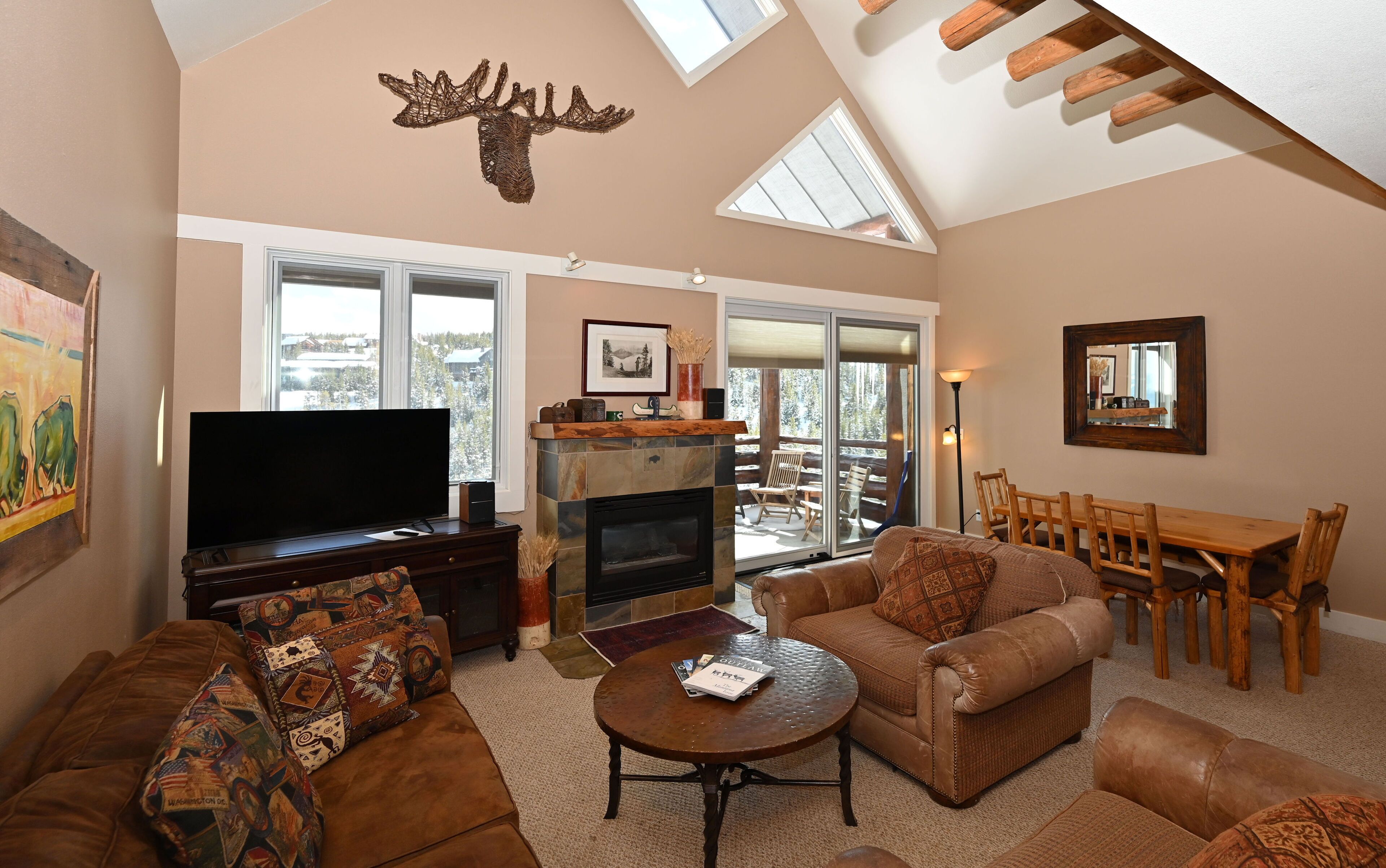 Smart-TV, peis og stereoanlegg