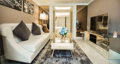 State Tower Silom By Haloth