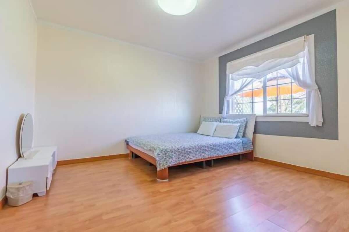 2 habitaciones y ropa de cama de alta calidad
