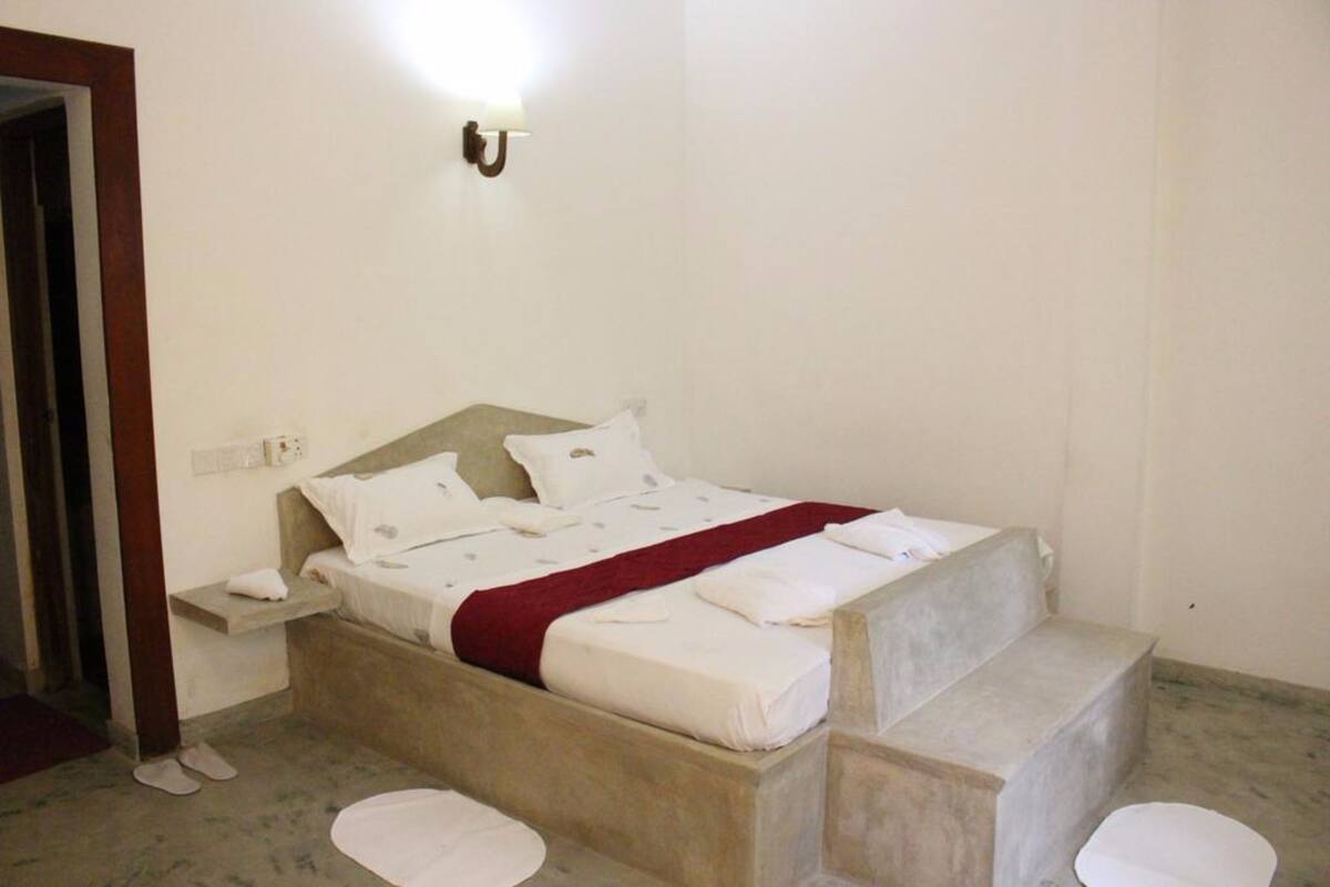 Standard Double Room Non AC | Free WiFi