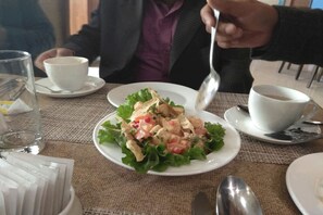 Daily continental breakfast (USD 5 per person)