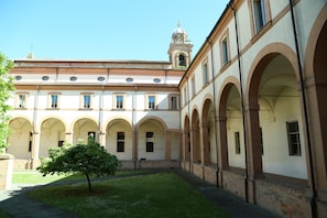 Courtyard - Antico Convento San Francesco (Bagnacavallo)