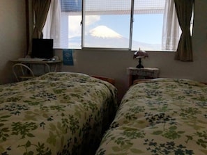 Japanese Style Apartment A, 602, Pets friendly | Desk, free WiFi, bed sheets - Fuji Gotenba Condominium Tannpopo (Gotemba)