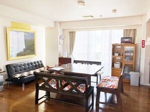 Japanese Style Apartment B, 402, Pets friendly | Living area