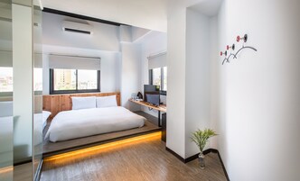 Classic Triple Room | Desk, free WiFi, wheelchair access