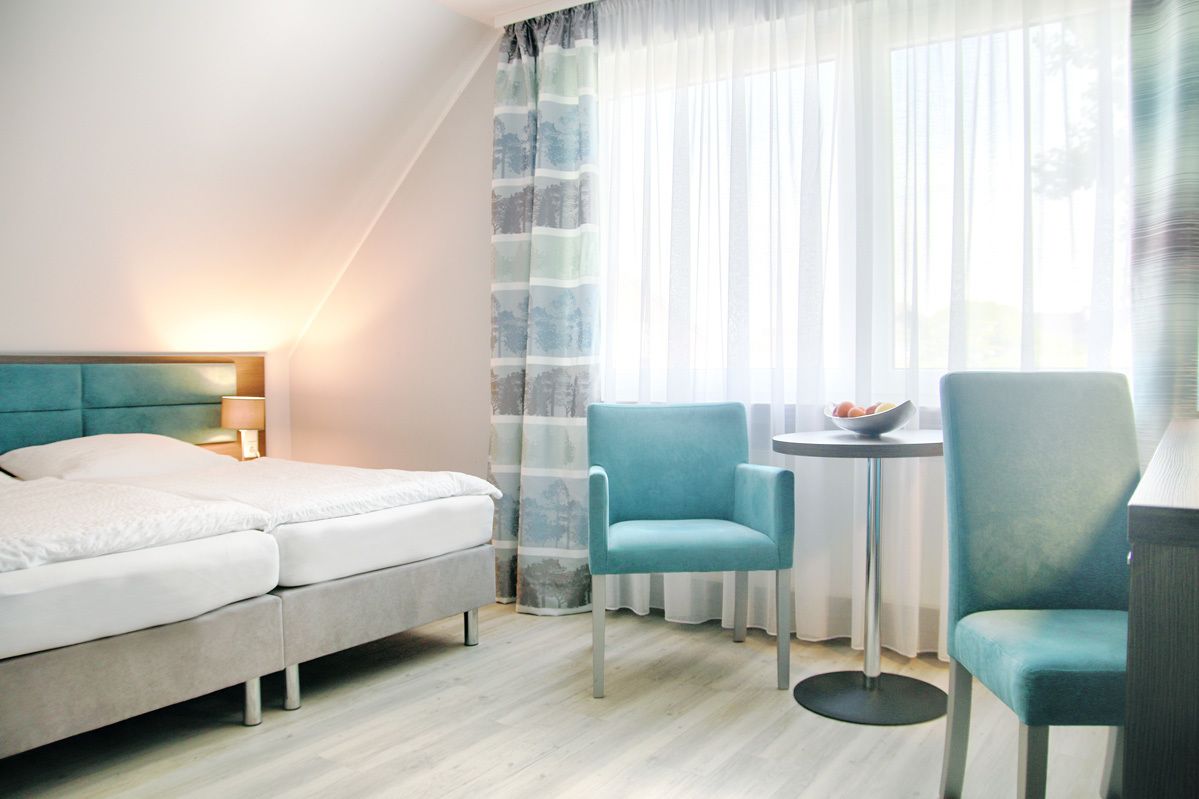 deluxe single room | premium bedding, individually decorated, individually furnished, desk