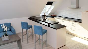 Suite, balkon | Luxe beddengoed, individueel gedecoreerd, individueel gemeubileerd