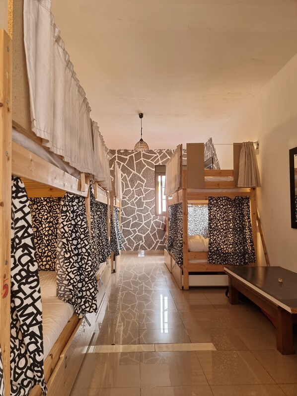 Gemeinsamer Schlafsaal | 1 Schlafzimmer, kostenloses WLAN, Bettwäsche