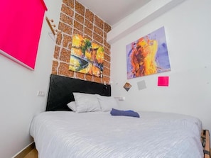 Double Room, 1 Bedroom, Shared Bathroom - Drago Hostel (Icod de los Vinos)