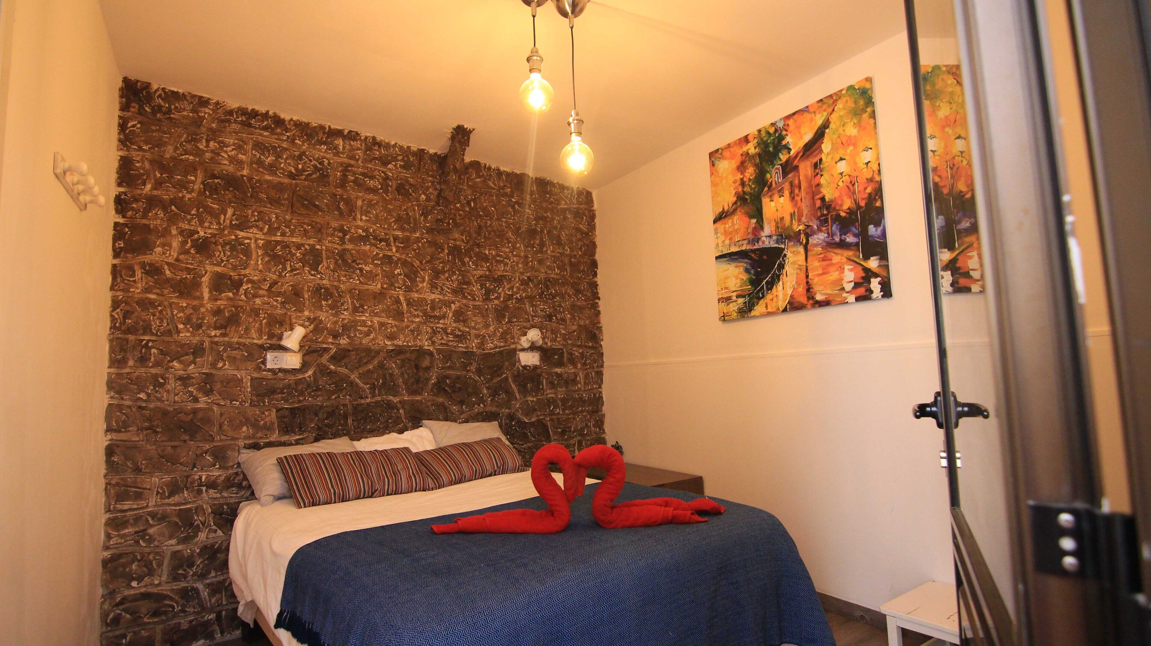 Double Room, 1 Double Bed, Shared Bathroom | Gratis wifi, beddengoed