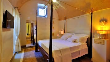 Deluxe-Zimmer, mit Bad | Schallisolierte Zimmer, kostenloses WLAN