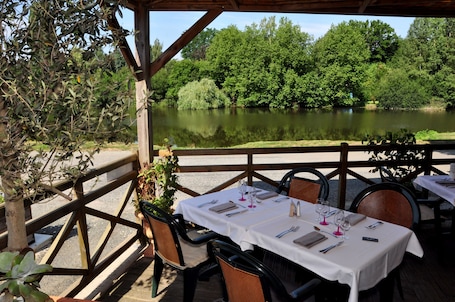 Lunch and dinner served. Logis Hotel Beau Rivage