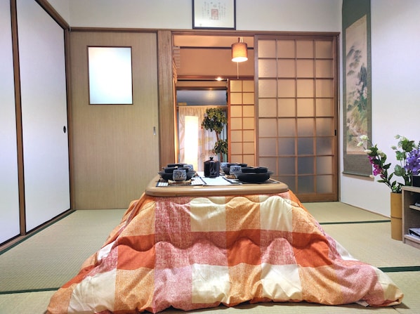 Traditional Japanese House | Living area | Flat-screen TV, DVD player - Studio Namiya (Osaka)