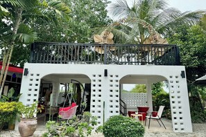 Interior entrance - Ban Suan Suree Resort (Lamphun)