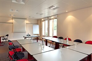 Meeting facility - Logis Hôtel du Labrador (Saint-Benoit-sur-Loire)