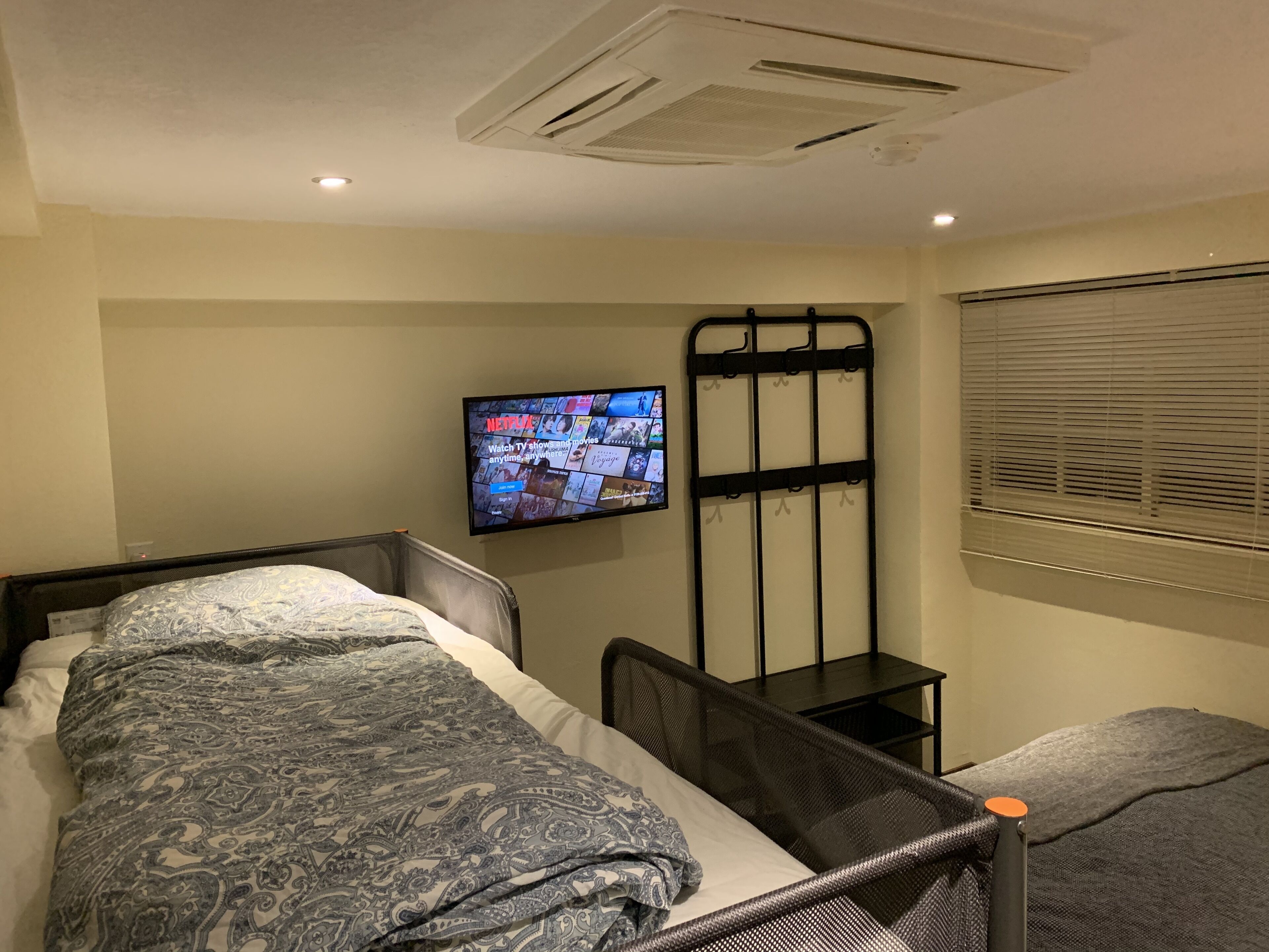 economy quadruple room, multiple beds | free wifi, bed sheets