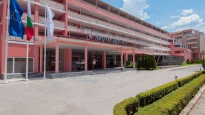 A multi-story hotel with balconies and a clear sky. - Aronia Beach - All Incusive - All inclusive (Sunny Beach)