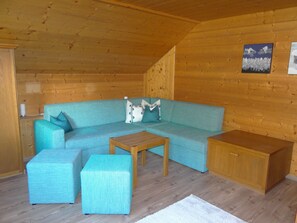 Apartment, 2 Bedrooms, Balcony, Mountain View | Living area | Flat-screen TV - Ferienwohnungen Hinteranger (Tux)