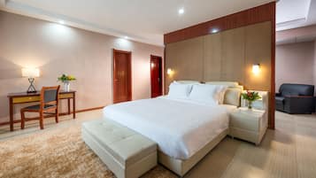 Minibar, in-room safe, desk, blackout curtains