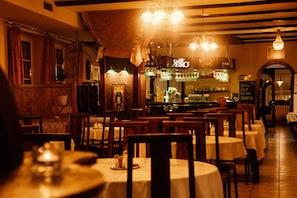 Restaurant - Schlosshotel Marienbad (Velká Hledsebe)