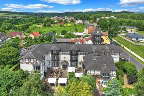 Exterior - Schlosshotel Marienbad (Velká Hledsebe)