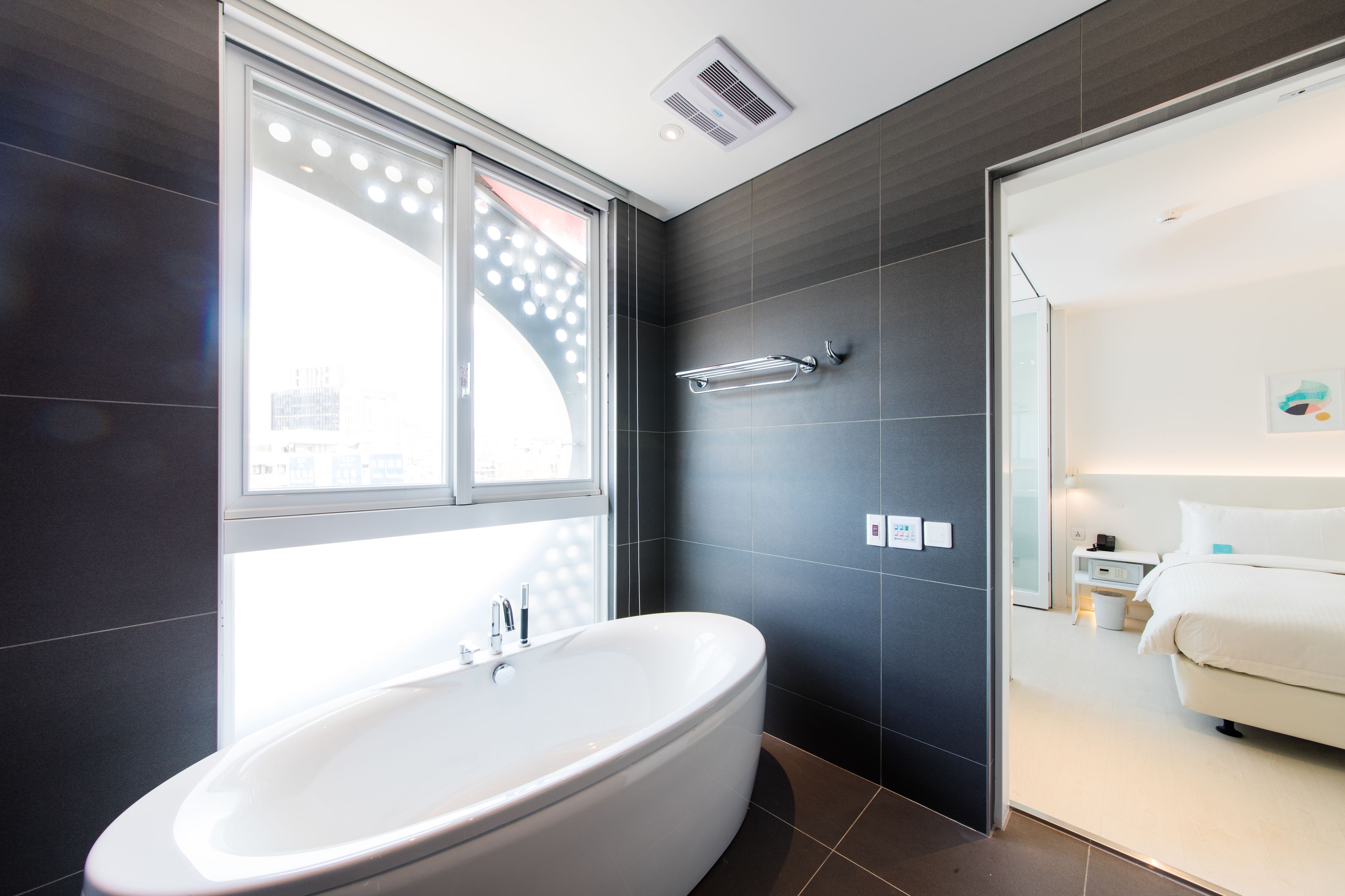 superior double room, 1 double bed | bathroom | shower, free toiletries, hair dryer, slippers